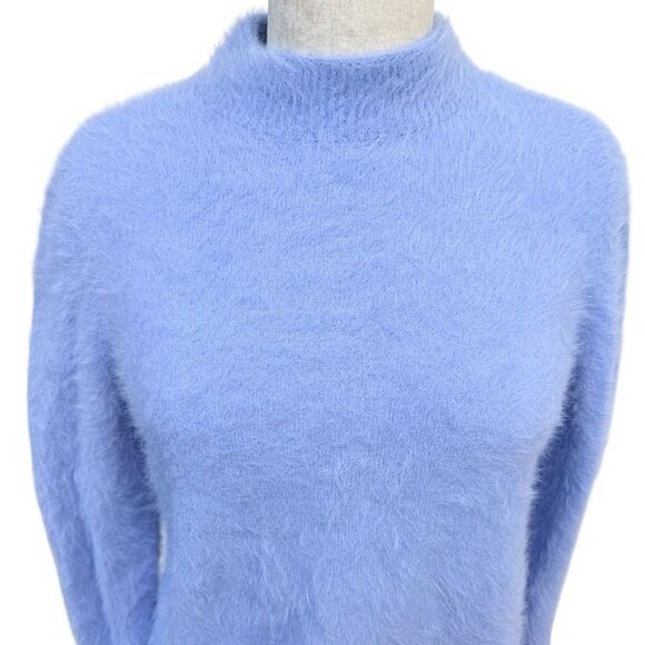 Chico's Wool Free Fuzzy Knit Soft Fluffy Body Friendly Sweater Lavender size 1 - Picture 5 of 8